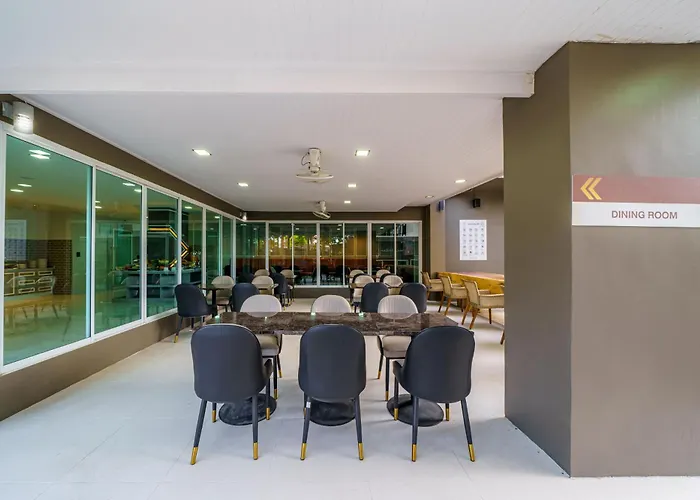 Lhc Hotel And Resort