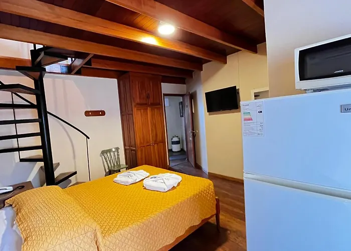Apart Hotel Geminis
