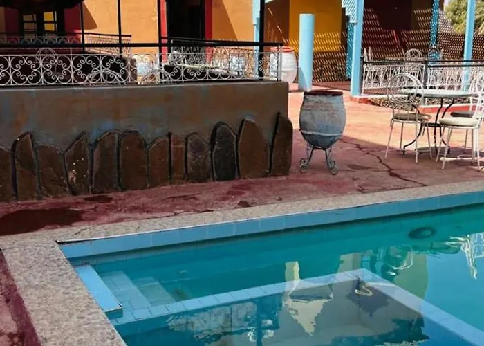 Hotel Chez Belhou