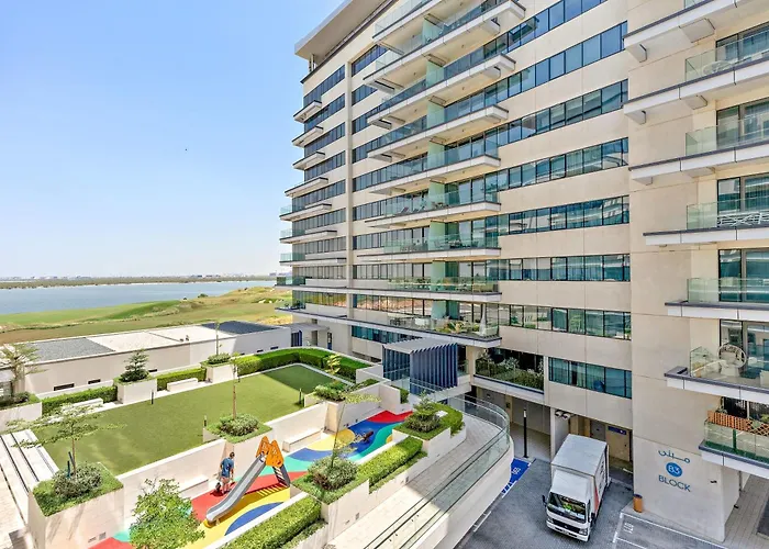 Silkhaus Vacation Homes Luxury 1Bdr Yas Island With Beach Access