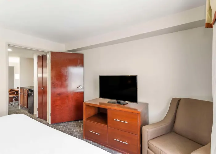 Comfort Suites Atlanta Airport