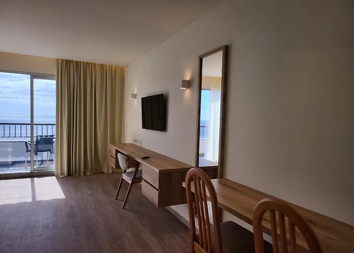 Hotel Royal Orchid