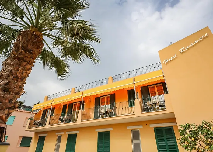 Hotel Rivamare