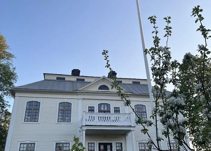 Laegenhet I Sekelskifteshus