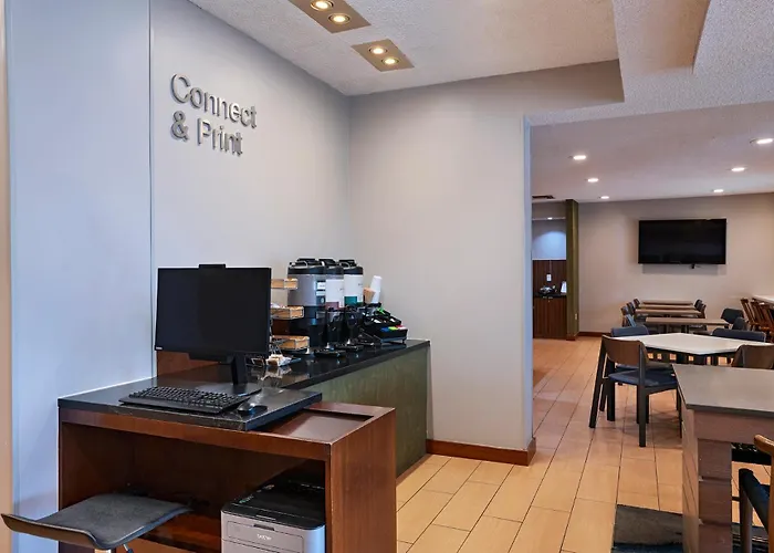 Fairfield Inn & Suites By Marriott San Antonio Downtown/Market Square