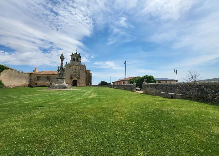 Hotel Leonor Mirón