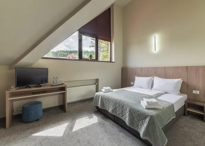 Hotel Hera