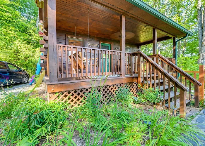 Near Hikes & River! Pet-Friendly Bryson City Haven