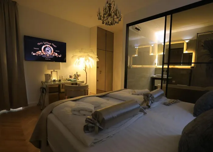Garden Luxury Rooms