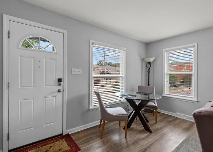 Charming Duplex On Main