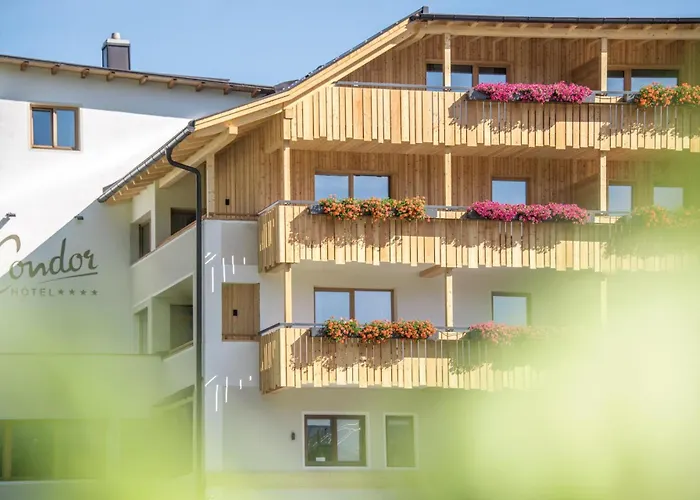 Hotel Condor