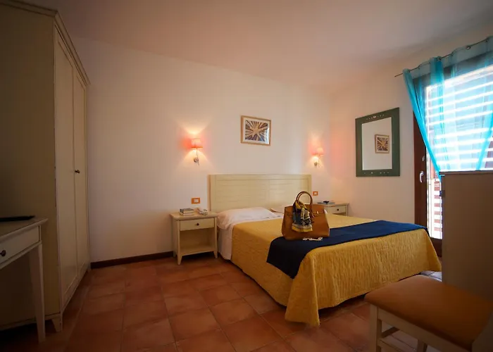 Hotel Villa Tramonto Direttamente Sul Mare