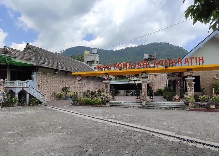 Komajaya Komaratih Hotel