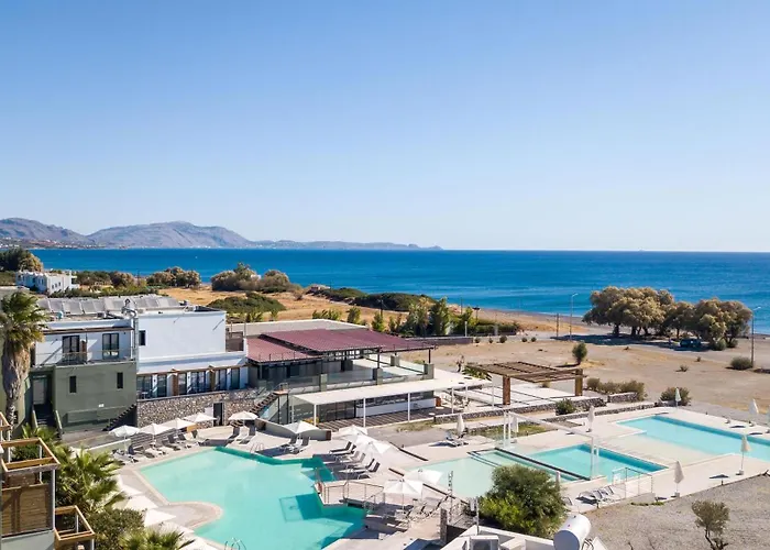 Ampelia Hotel