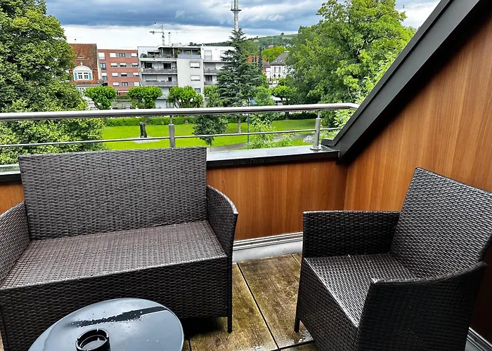 City Hotel