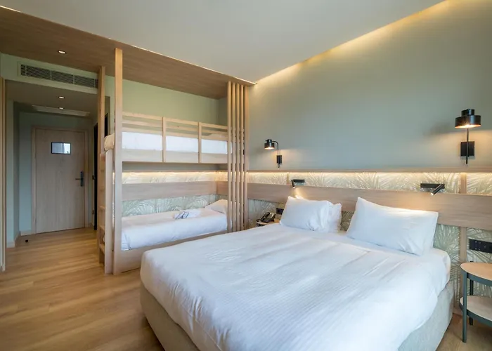 Senseana Sea Side Resort & Aquadventure