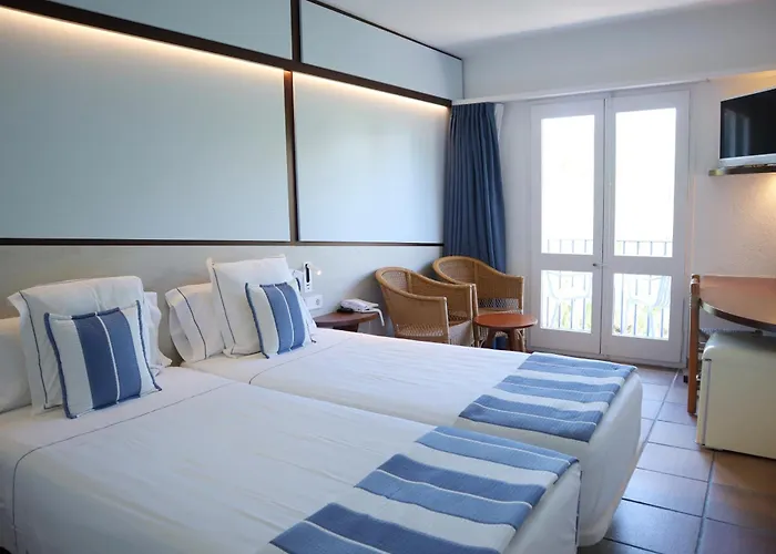 Hotel Blaumar Cadaques By Fimedhotels (Adults Only)