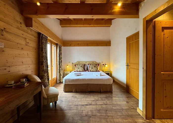Le Chalet De Flore