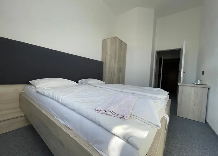 Hotel Stadion Hradec Kralove
