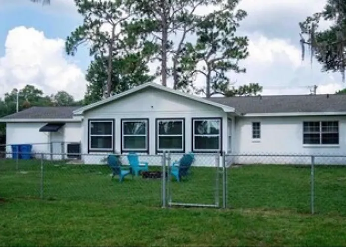 2 Homes Within 5 Miles Of Each Other, One On Lake