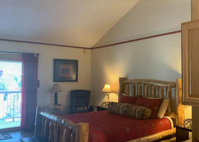 The North Face Lodge
