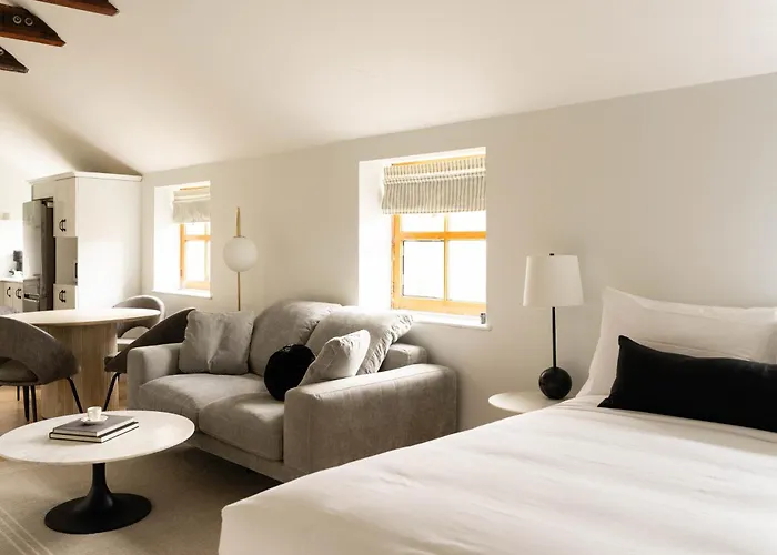 Maison Rasco By Luxury In Transit