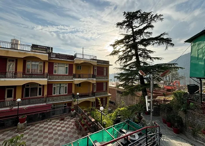 Serkong Rabsel House