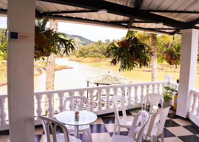 Hotel Casa Linda Guatape