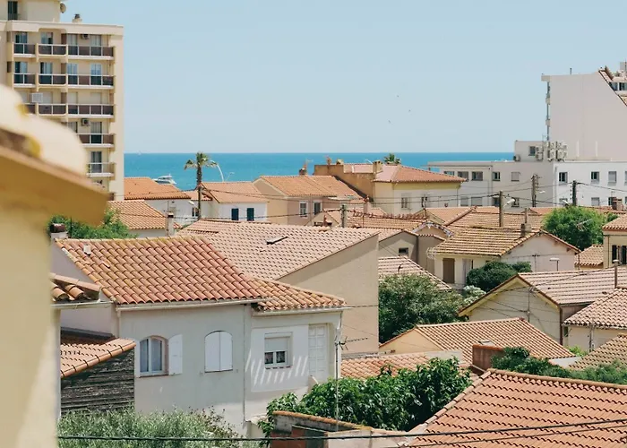 Hotel du Port
