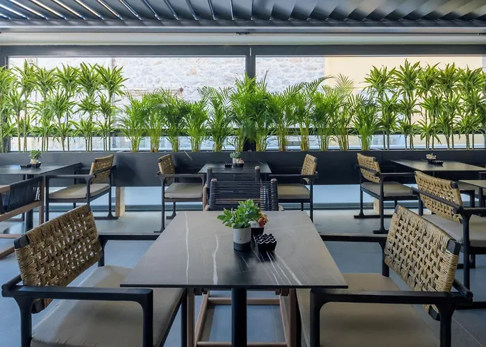 Evanik Chic Hotel
