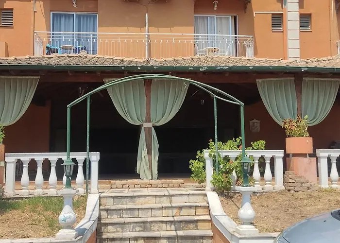 Pantheon Hall Hotel