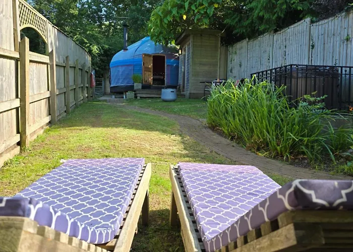 Orchard View Yurt & Hot Tub Somerset