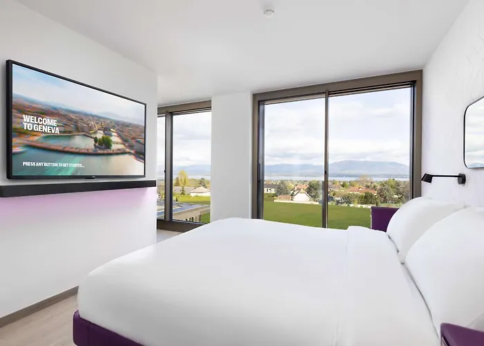 Yotel Geneva Lake