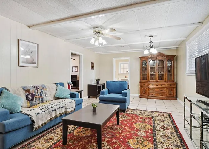 Nola Hub