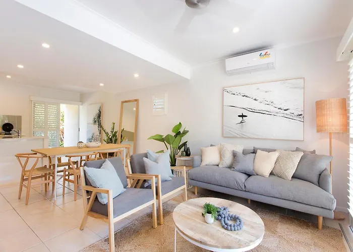 Noosa Parade Townhouse W/ Terrace By Stay Noosa