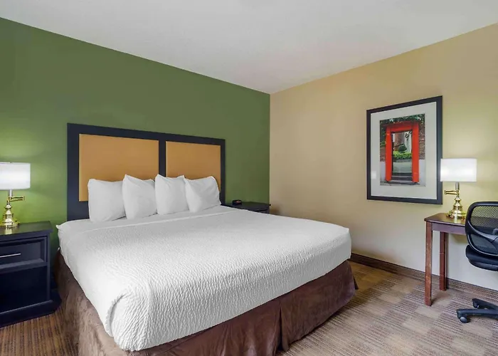 Extended Stay America Suites - Chicago - Elmhurst - O'Hare
