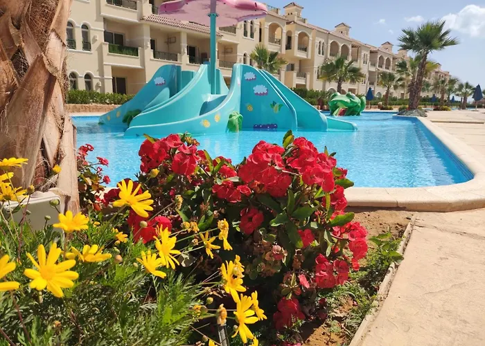 La Sirena Palm Families Only