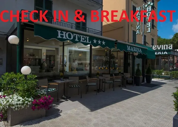 Marina Hotel B&B Adults Only