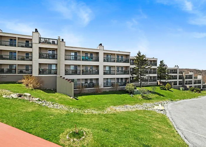 301 Pinnacle Inn Rd 1214 By Carolina Stays