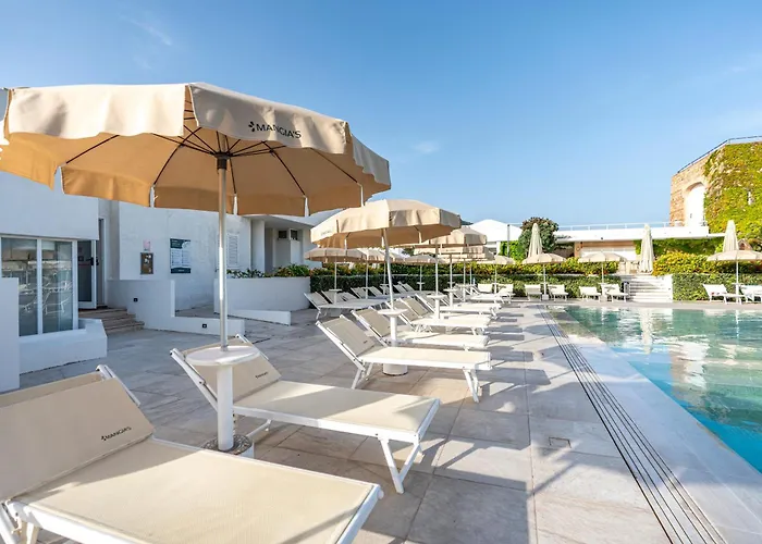 Mangia's Pollina Resort