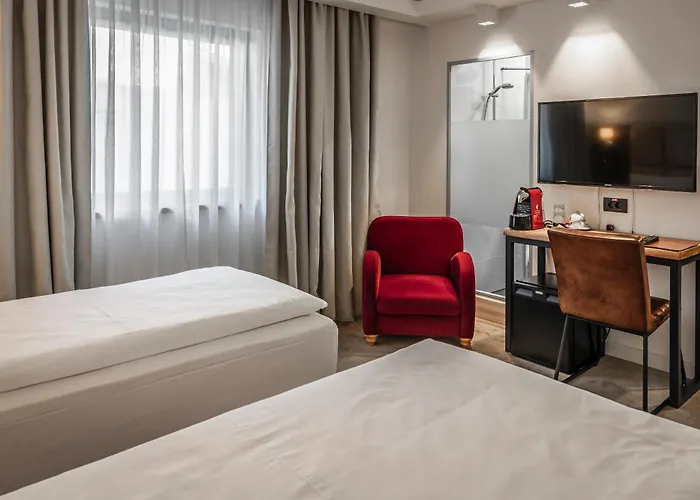 Charm Boutique Hotel