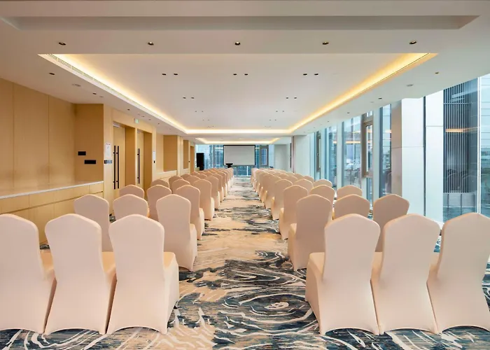 Hilton Garden Inn Shenzhen Airport