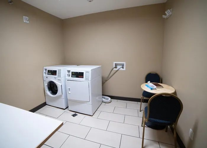 Comfort Suites University Brookings