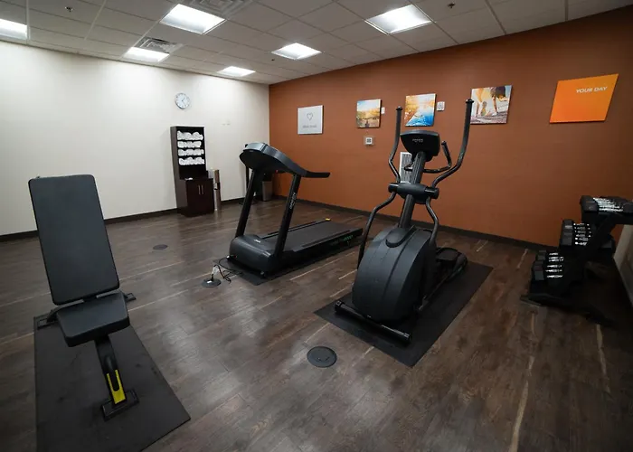 Comfort Suites Brookings Near University