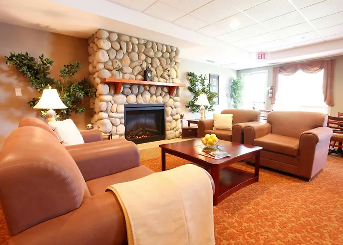 Coast Grimshaw Hotel & Suites