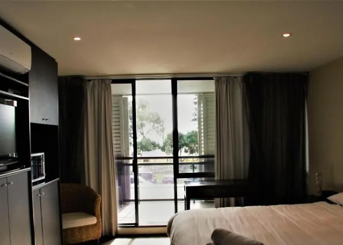 Marine Boutique Studio - Ocean View