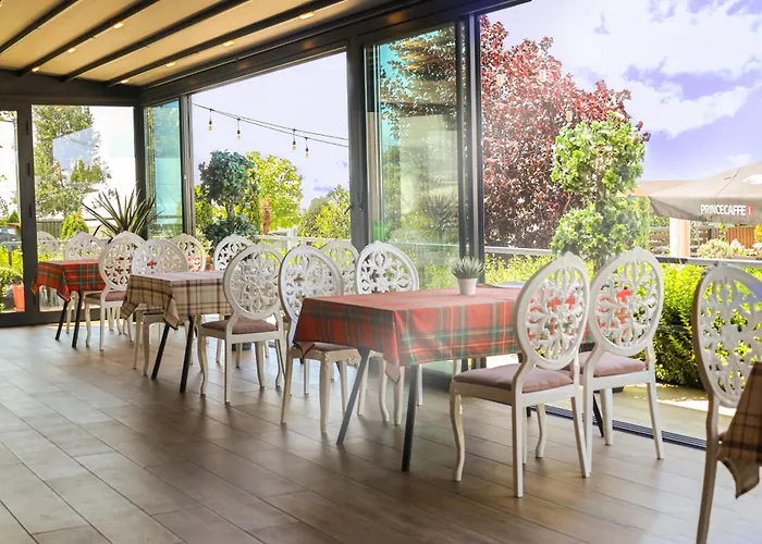 Nafron Hotel