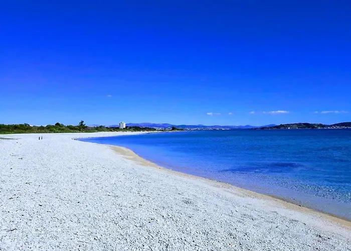 Tribunia Beach Hotel