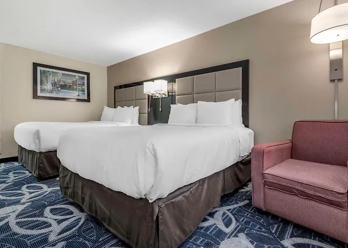 Comfort Inn & Suites Liverpool - Syracuse