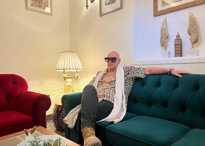 Hotel White Rabbit